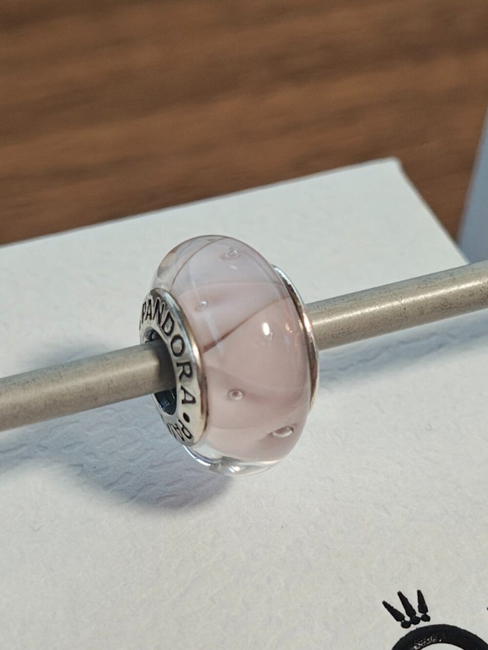 Authentic Pandora Retired Rose Looking Glass Murano Charm – 790922 Pink